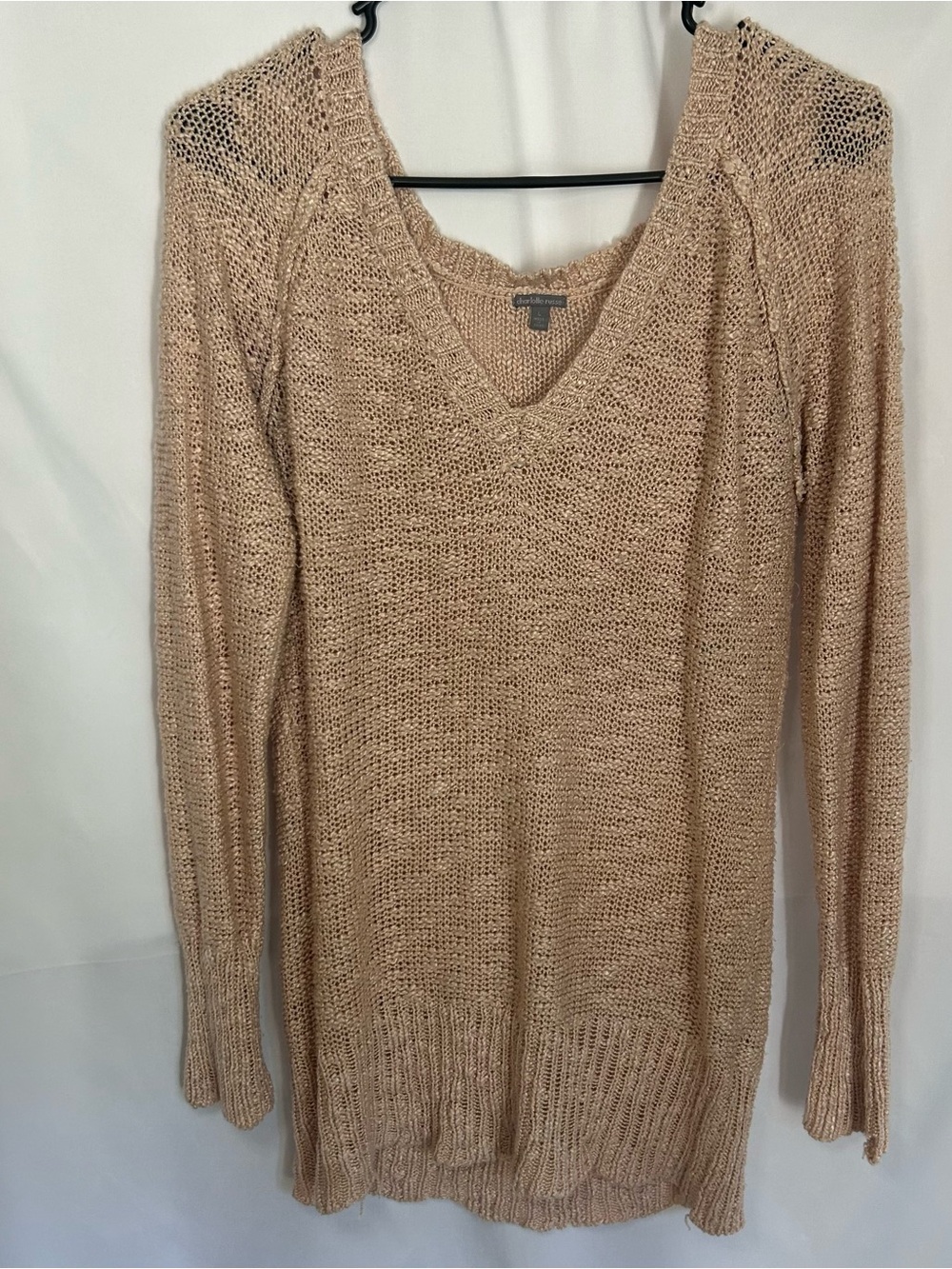 Charlotte Russe Beige V-Neck Lightweight Knit Sweater